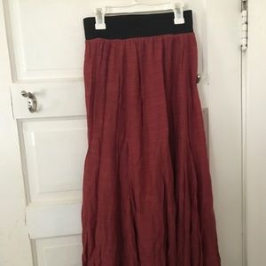 Barely worn maxi skirt